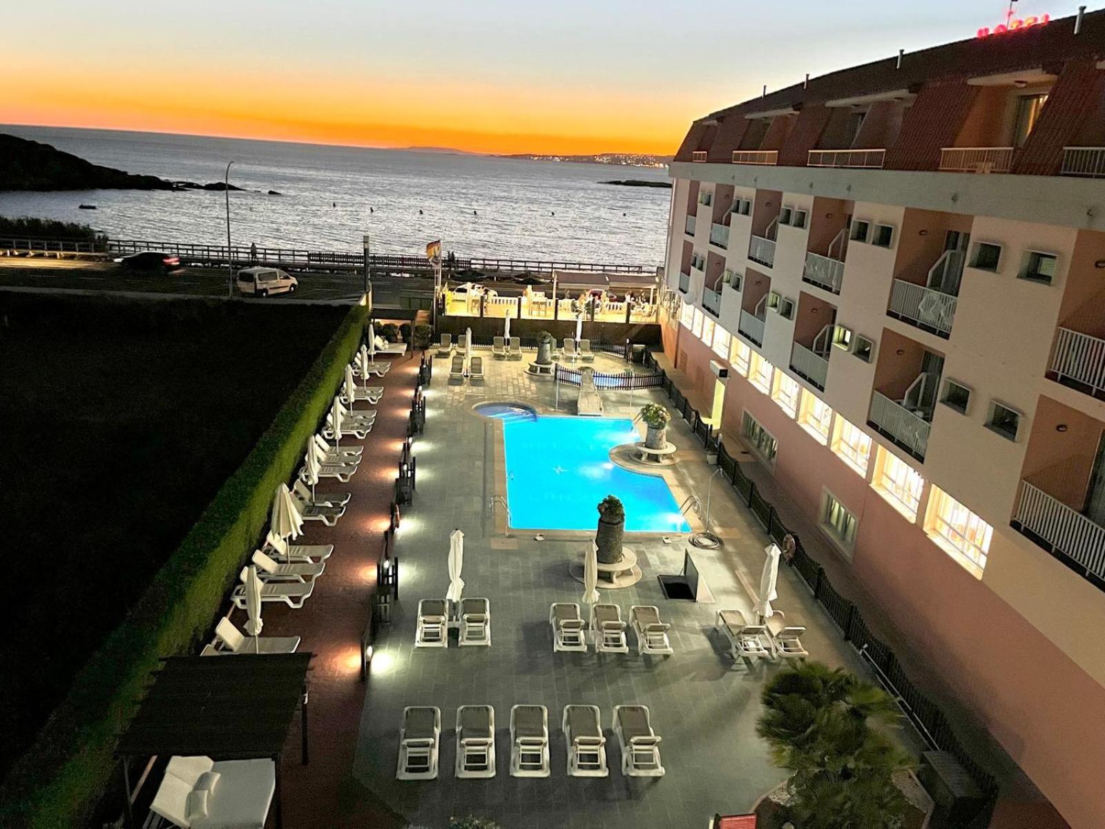 Hotel La Lanzada А-Лансада Экстерьер фото